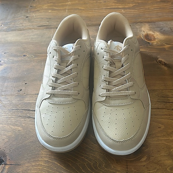 And1 Shoes - And1 Shoes